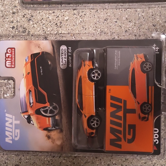 Model Cars - Picture 2 of 4